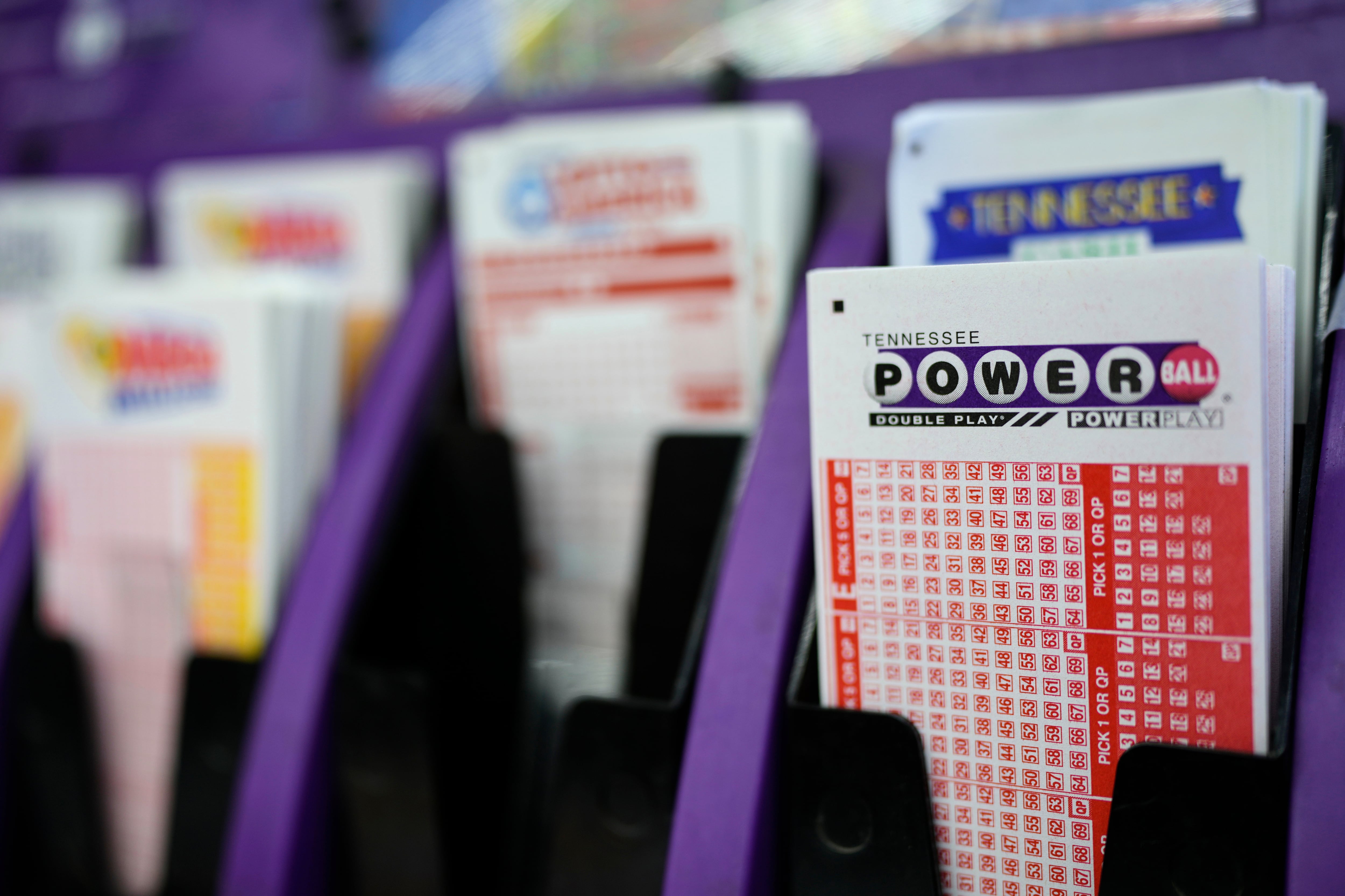 Powerball Winner Tracy Hartwick, Mayor's Brother, Identified After Law Requires Disclosure