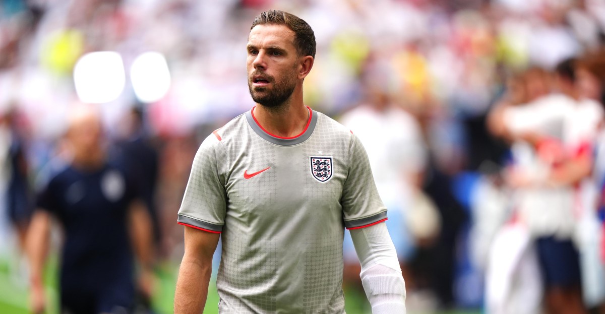 Chelsea leads race to sign experienced midfielder Jordan Henderson on free transfer.
