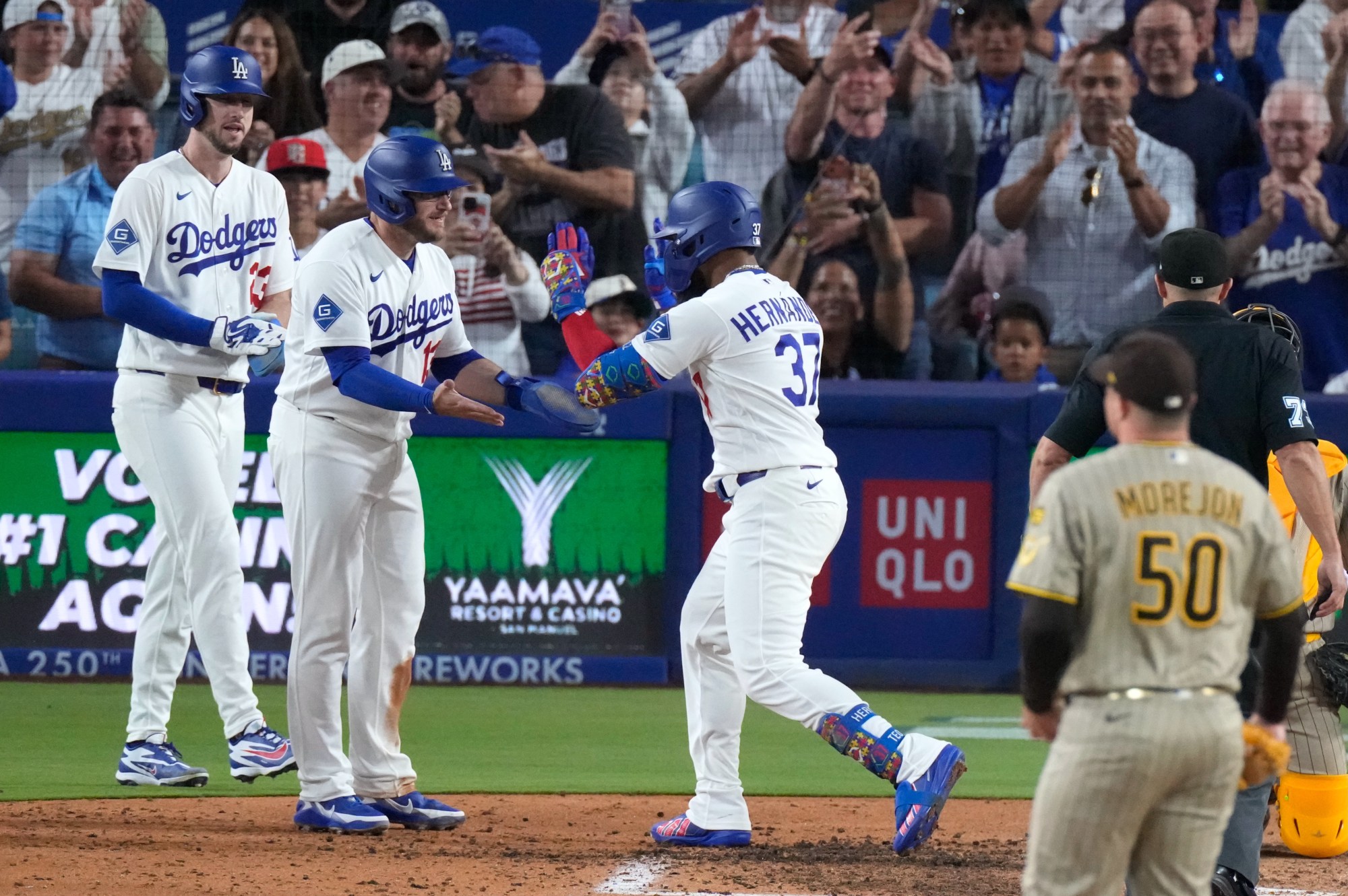Padres' Losing Streak Extends to Eight Games After 3-0 Defeat at Dodger Stadium