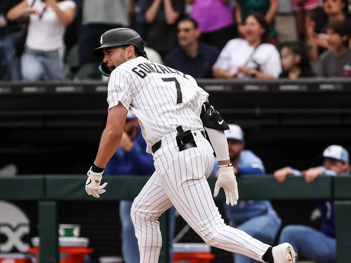 Pittsburgh Pirates Trade Competitive Balance Pick for Infield Depth, Bullpen Arm