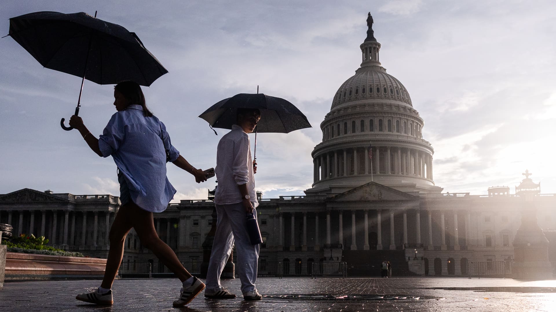 Bipartisan Senators Introduce PROMISE Act to Address Looming Social Security Shortfall by 2032