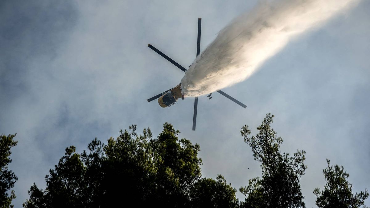 Two Firefighting Helicopters Collide West of Athens Amid Massive Wildfires, Crew Member Missing