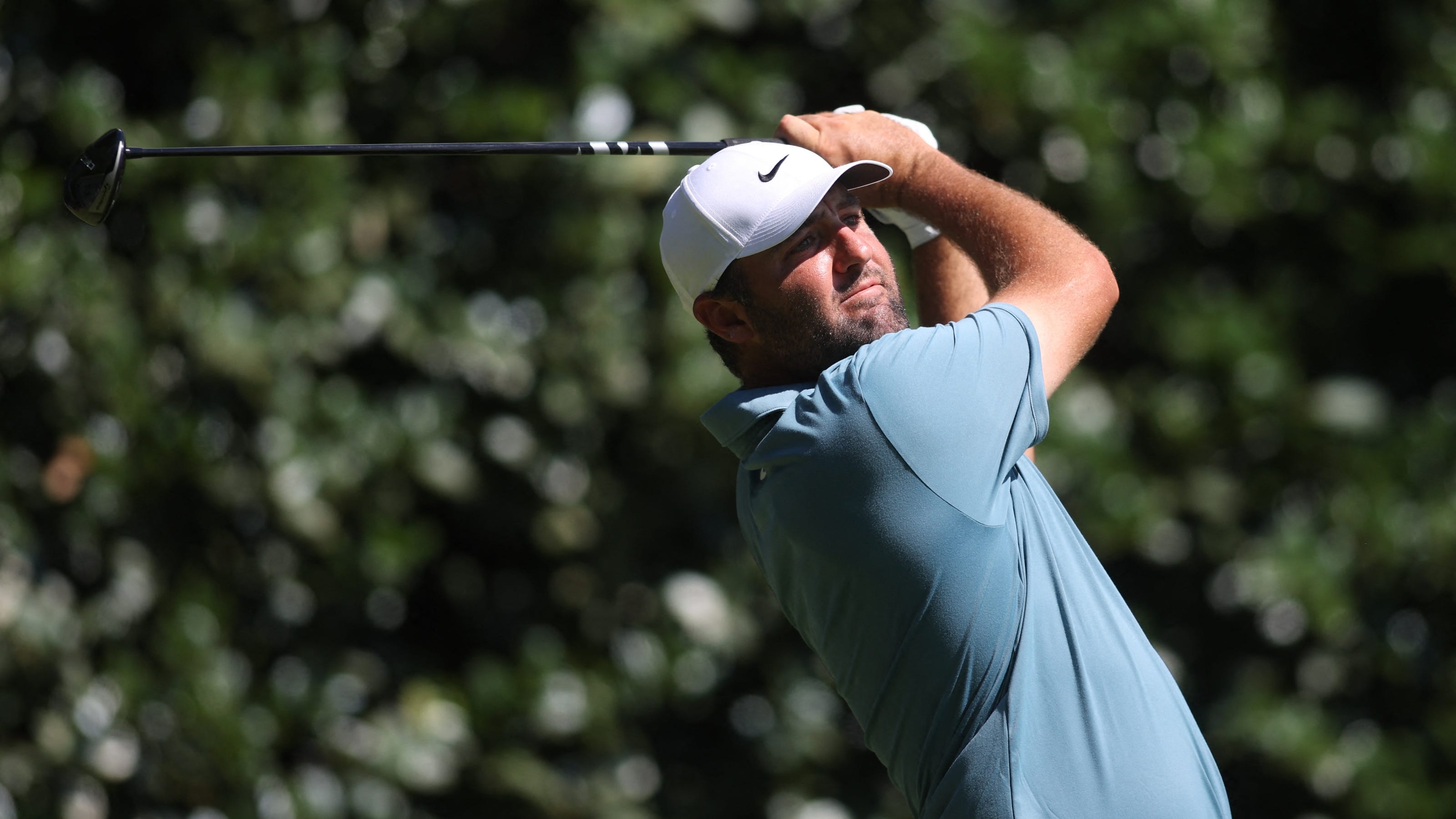 Scottie Scheffler surpasses Tiger Woods to claim the career earnings record.