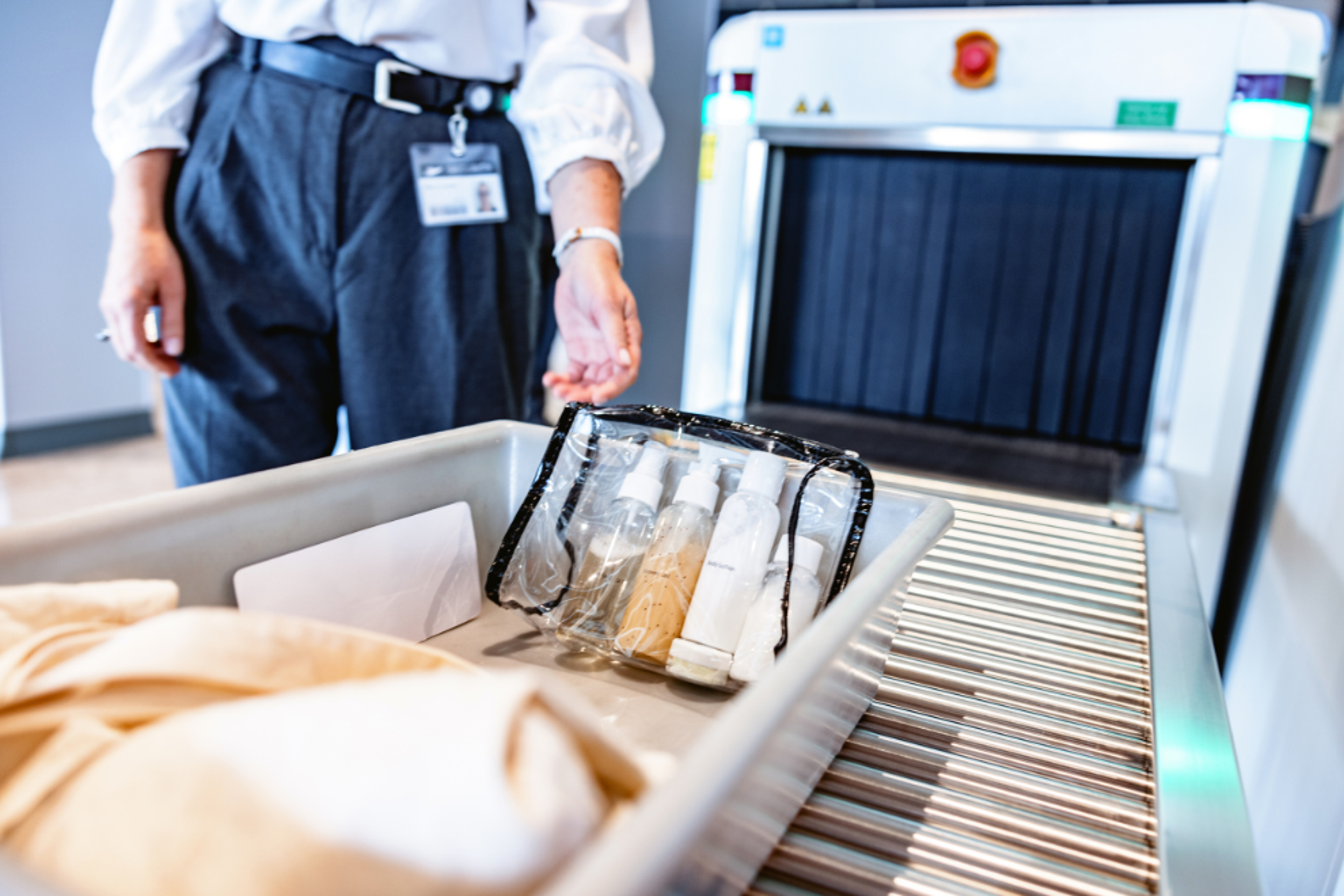 Five Essential Travel Items to Improve Your Next Overnight Redeye Flight Experience