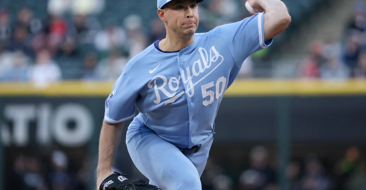 Dodgers Acquire Bubic, Rortvedt in Trades to Bolster Bullpen and Catching for Playoff Run
