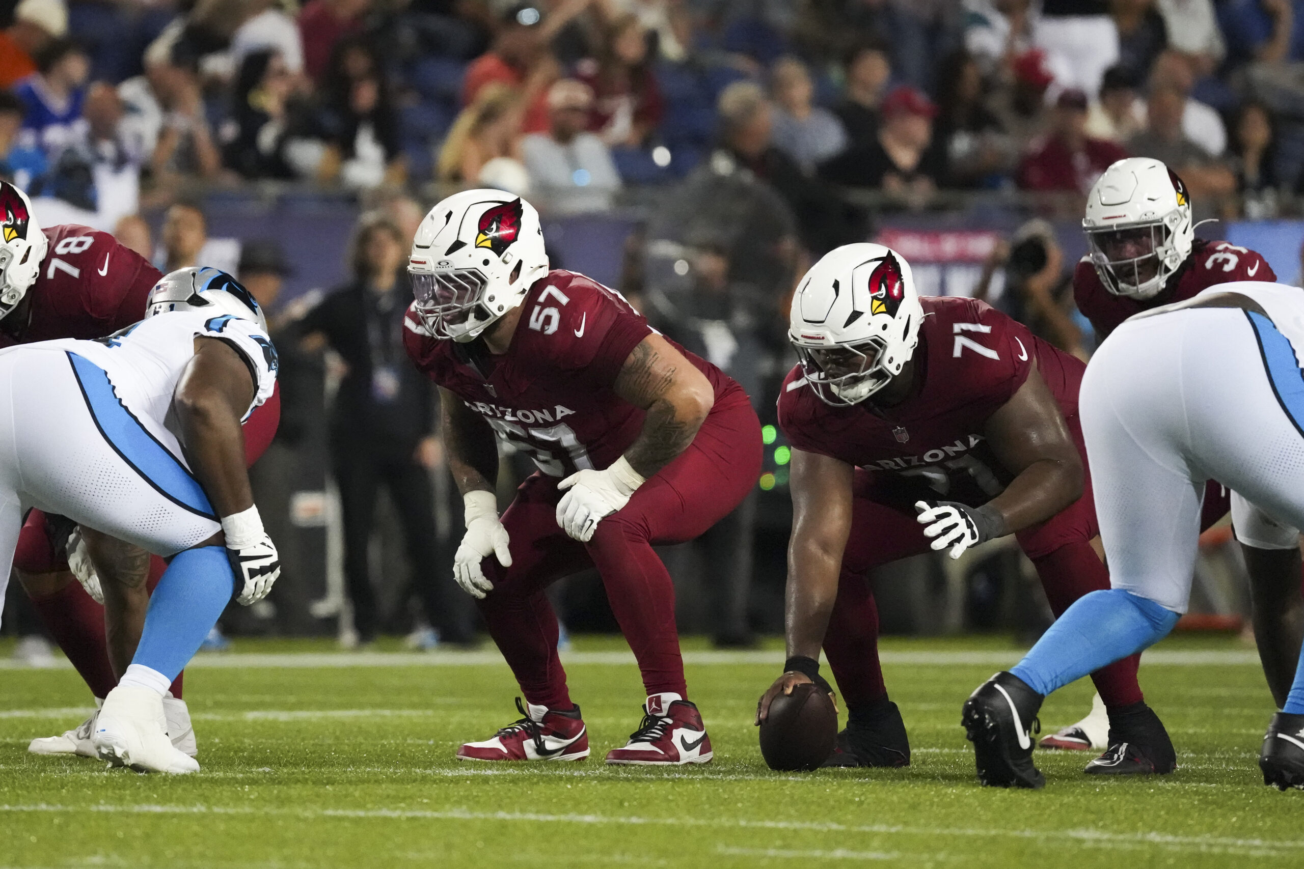 Arizona Cardinals Guard Chase Bisontis Suffers Serious Knee Injury, Potentially Shifting Job to Isaiah Adams