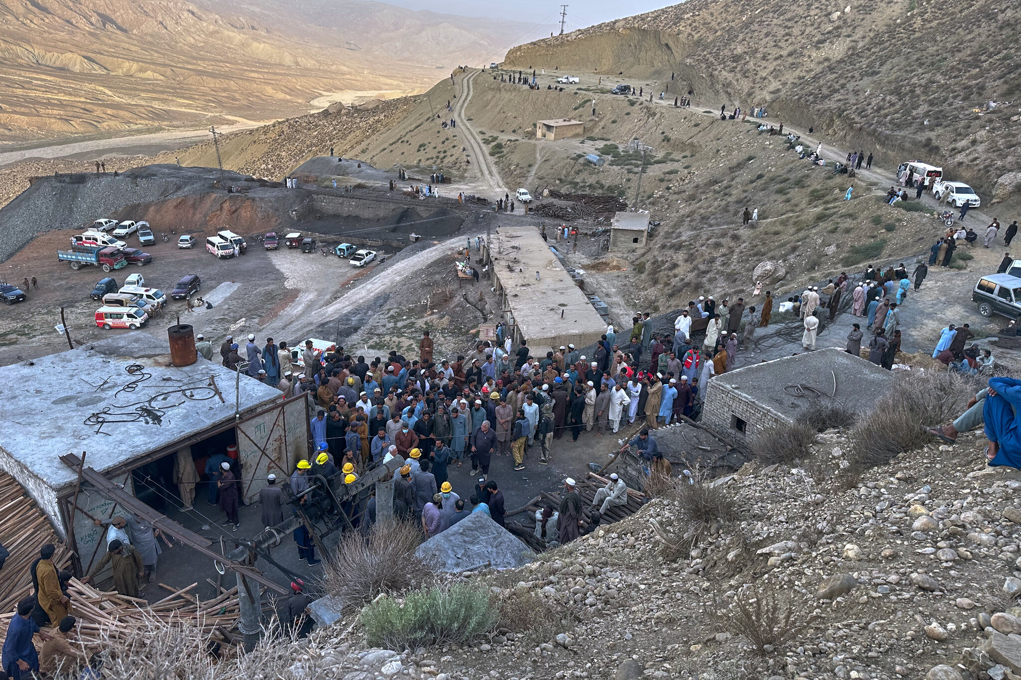 Coal Mine Explosion in Pakistan Kills at Least 34, Investigation Launched