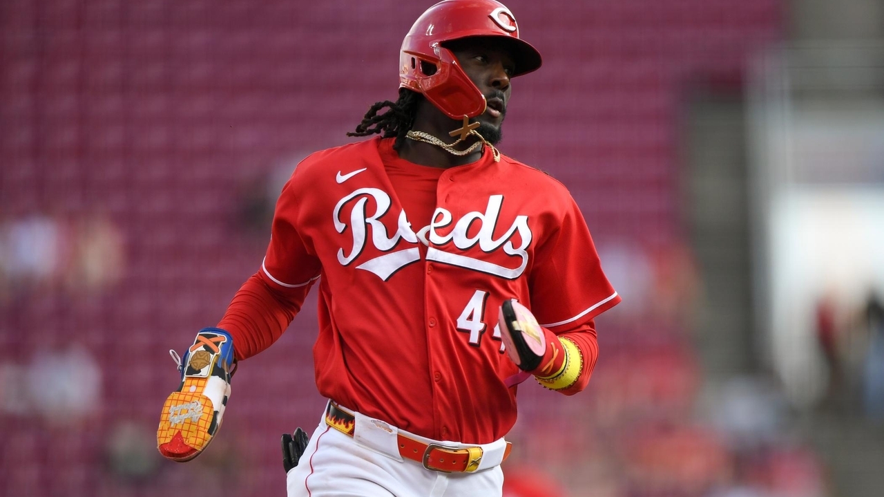 Elly De La Cruz's first walk-off hit gives Reds 6-5 win over Cardinals