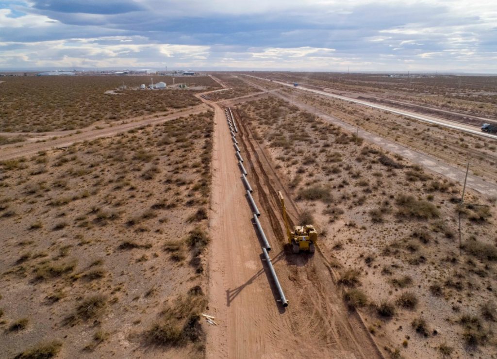 Argentina LNG's $51 Billion Project Seeks Key Investment Incentives for Vaca Muerta Gas Exports