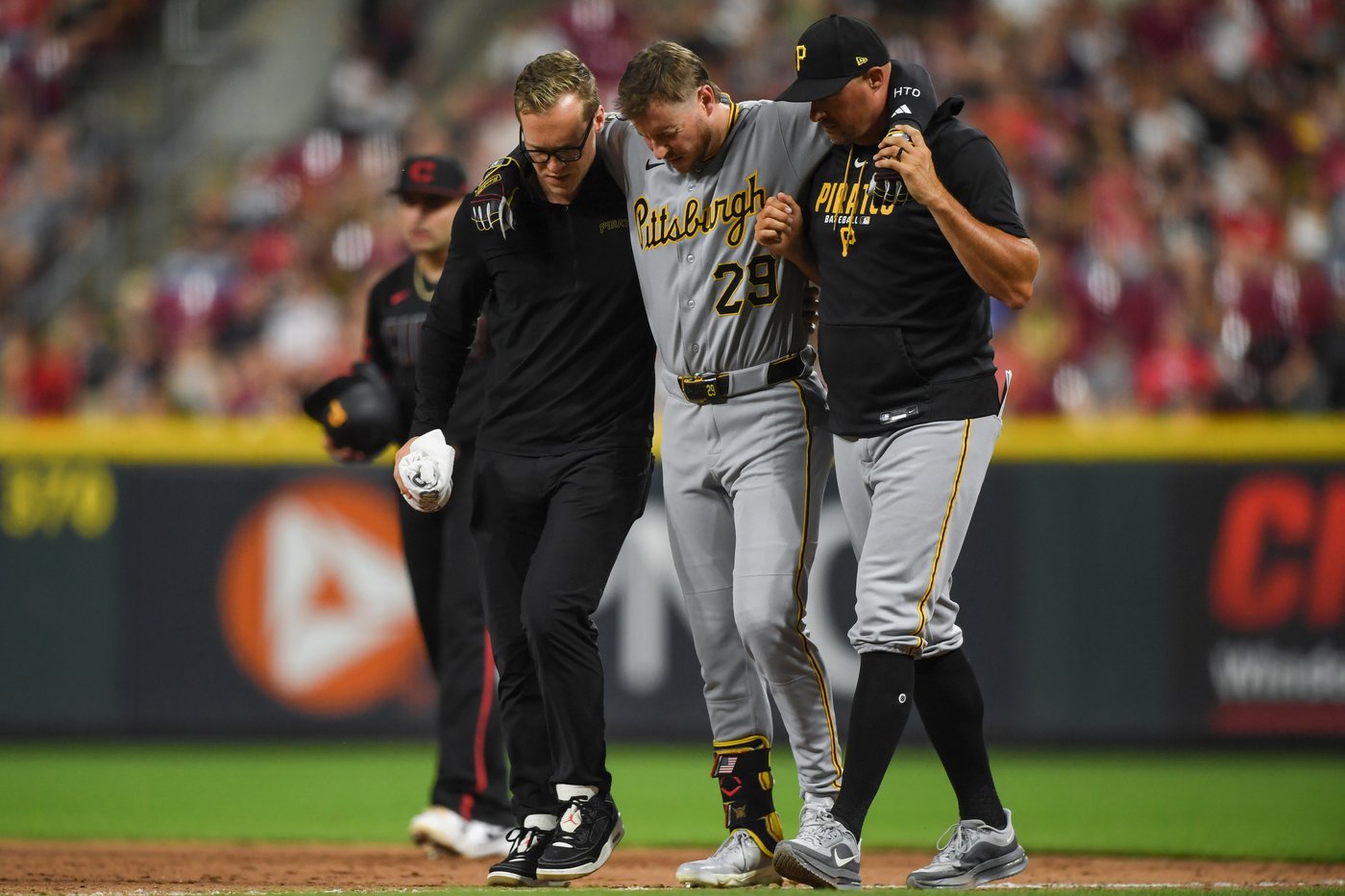 Pittsburgh Pirates Place Ryan O'Hearn on 10-Day Injured List With Left Quad Strain