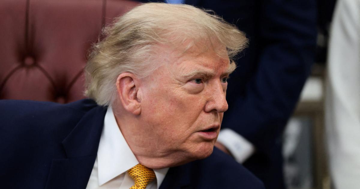 Reuters/Ipsos Poll: Voters Prefer Democrats Over Republicans on Economy Amid Current Concerns