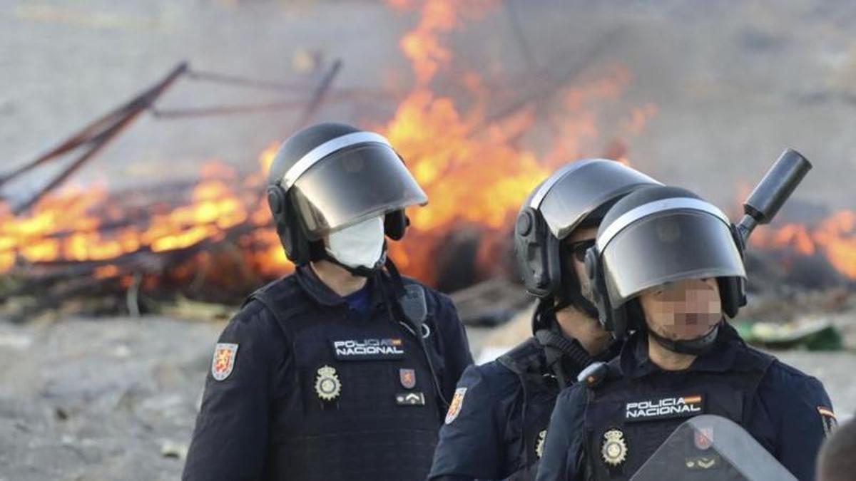 La escalada violenta en Ceuta pone en alerta máxima a las fuerzas de seguridad