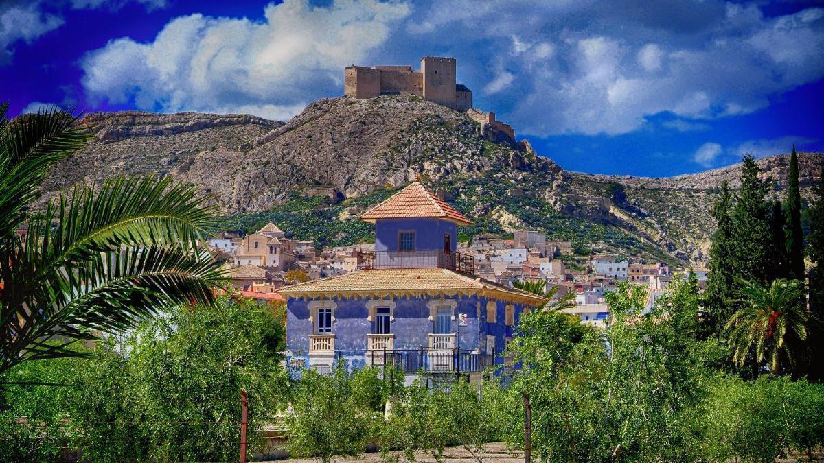 Earthquake Startles Murcia Residents, Affecting Towns Like Barqueros and Pliego
