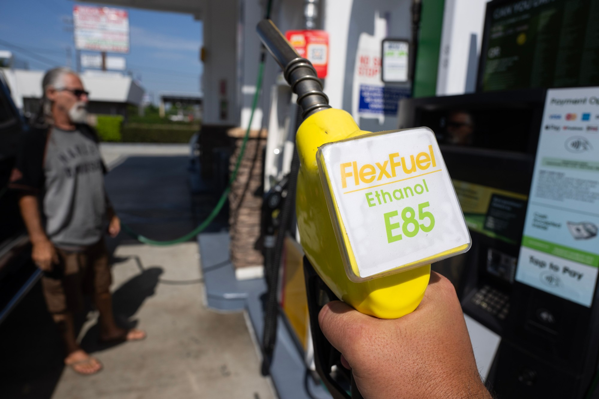 Cheaper E85 Fuel Expands Across California, But Most Drivers Cannot Use It Yet