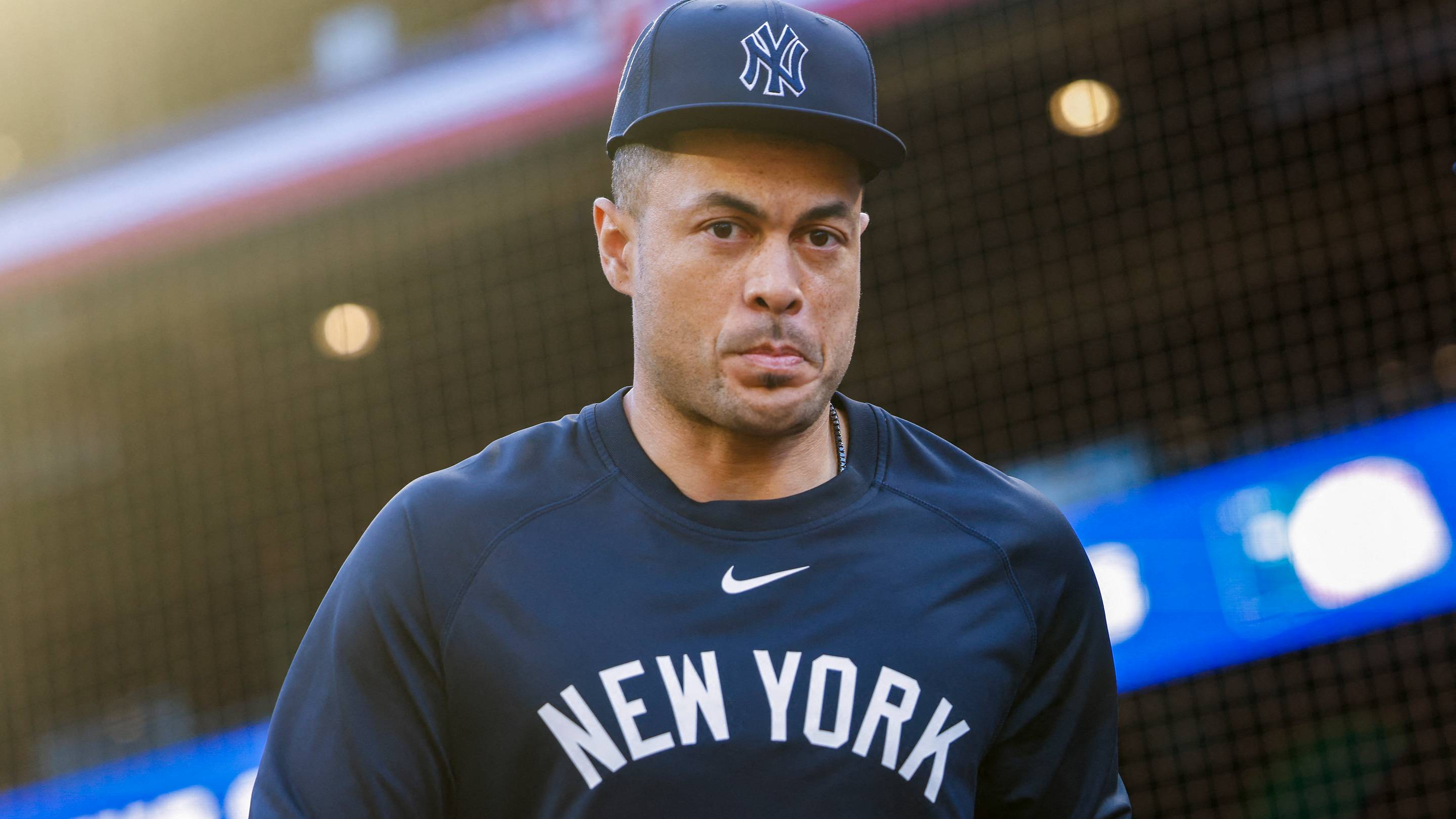 Giancarlo Stanton Injury Forces Yankees to Evaluate Postseason Roster Flexibility and Strategy
