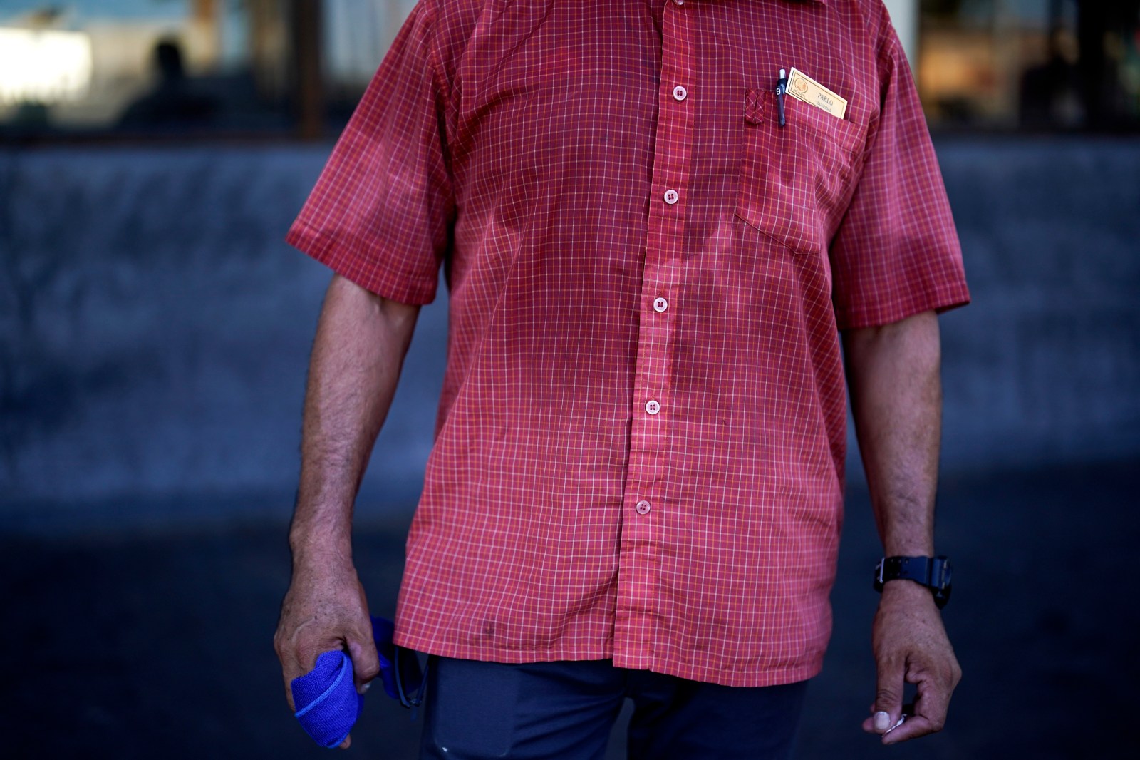Understanding Fabric Properties for Optimal Comfort in Extreme Heat Conditions