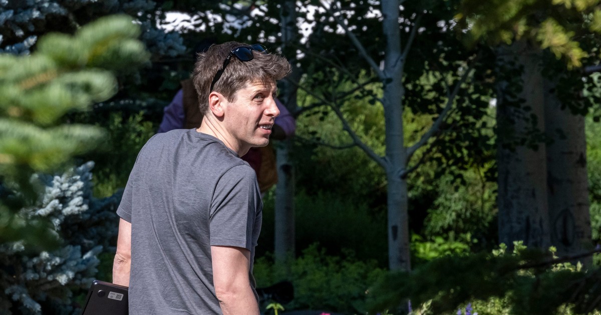 OpenAI's Luxury Influencer Retreat Sparks Greenwashing Backlash Over AI's Environmental Footprint