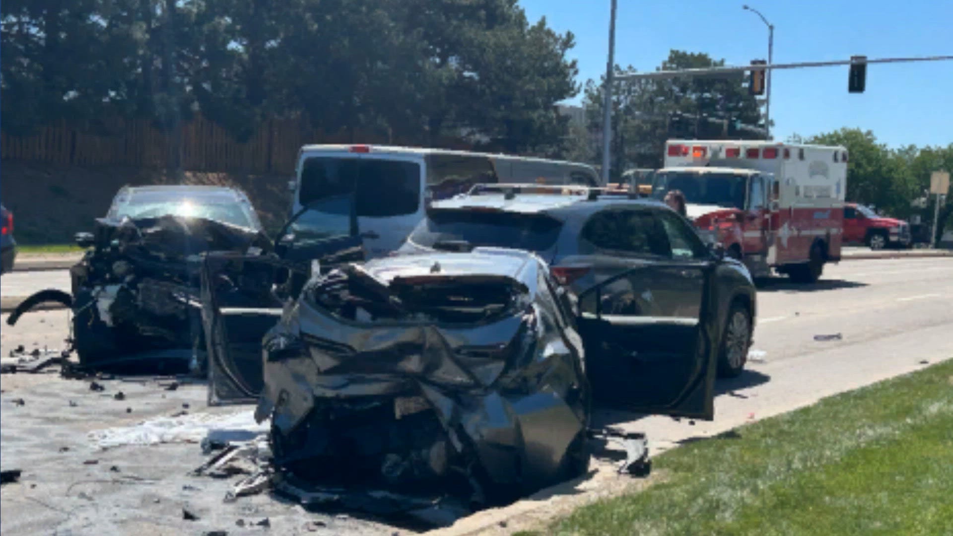 Two People Injured in Separate Southwest Omaha Traffic Collisions Saturday Night