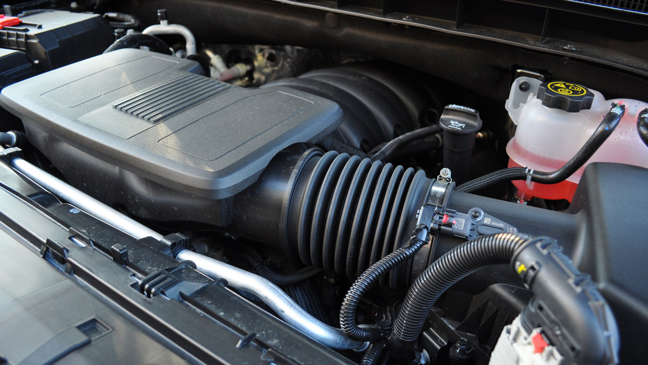 NHTSA Investigates Engine Failures in Nearly One Million General Motors Vehicles