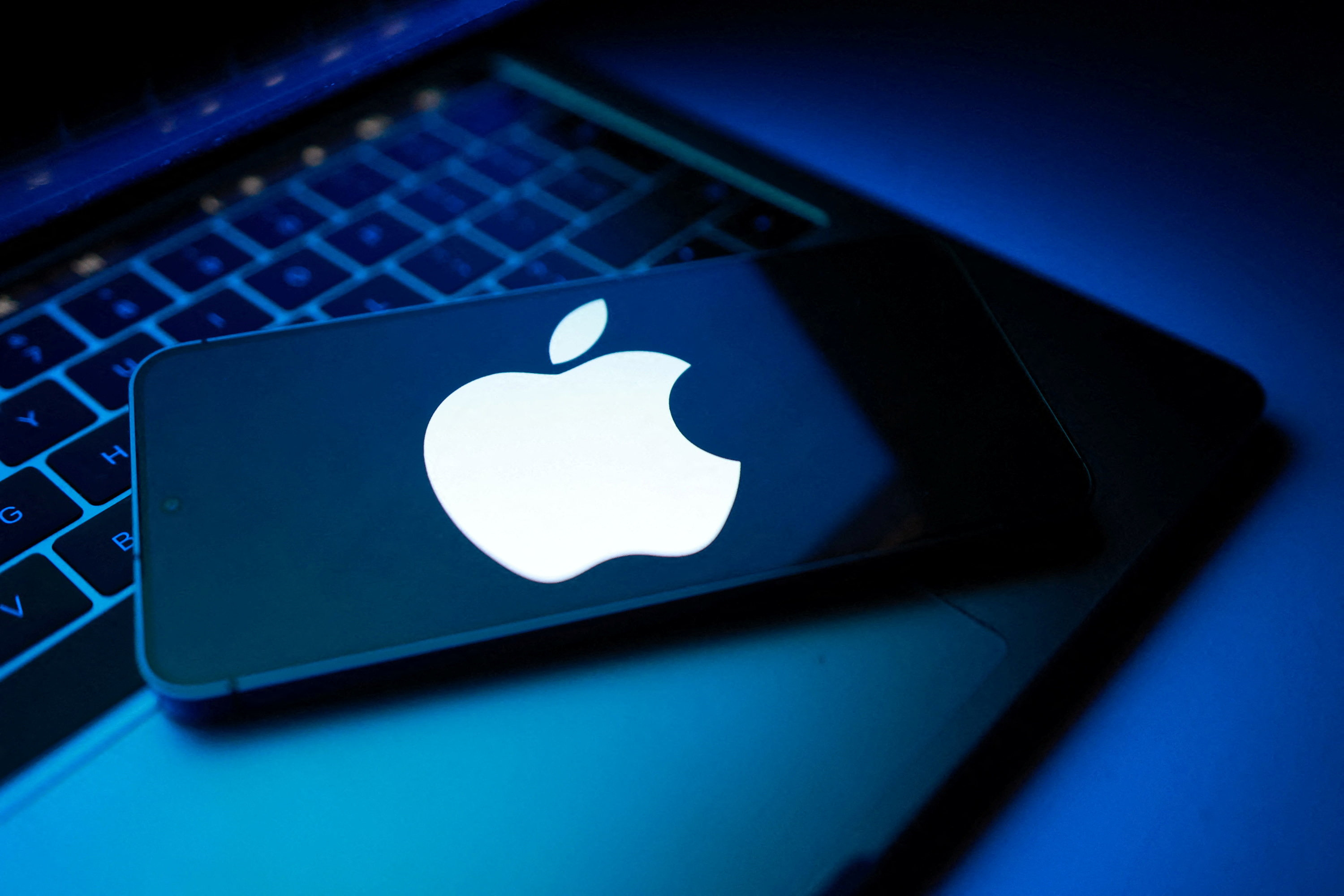 German Regulator Forces Apple to Alter EU App Tracking Consent Prompts