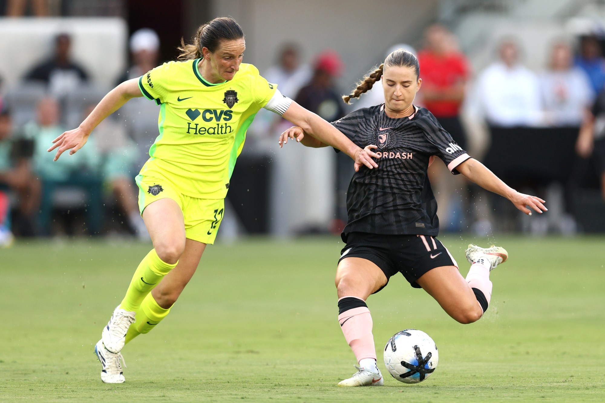 Angel City FC Faces Major Test Against First-Place Gotham FC on Wednesday