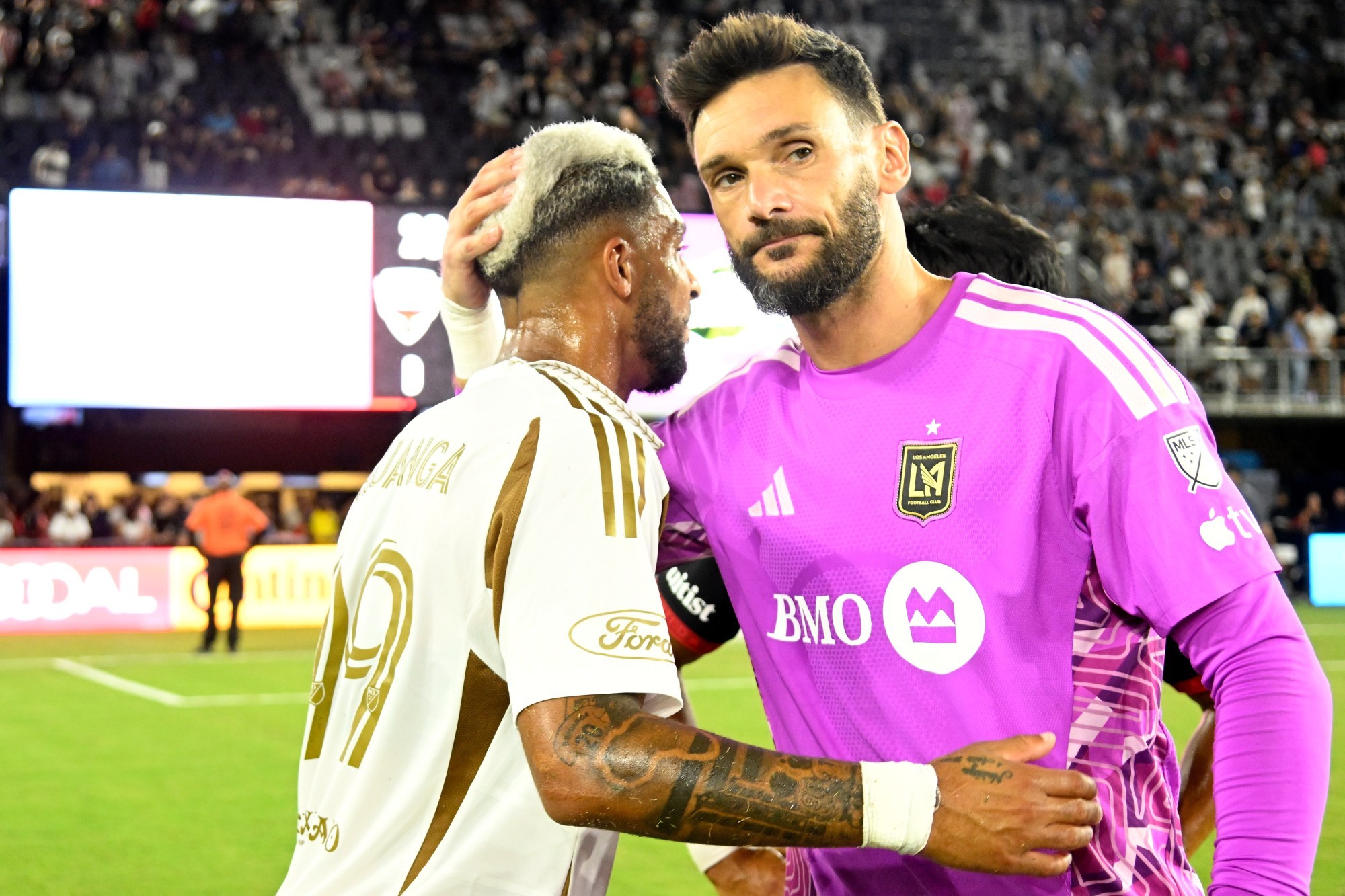 Hugo Lloris secures MLS-leading shutout as LAFC ties D.C. United
