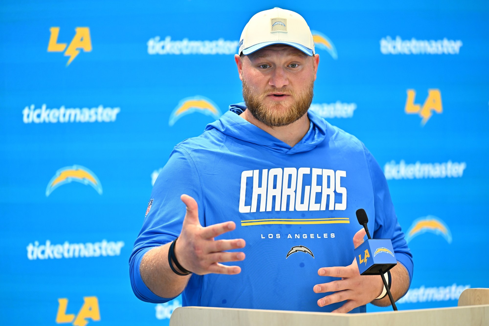 Chargers Place Center Tyler Biadasz on Season-Ending Injured Reserve After Knee Injury