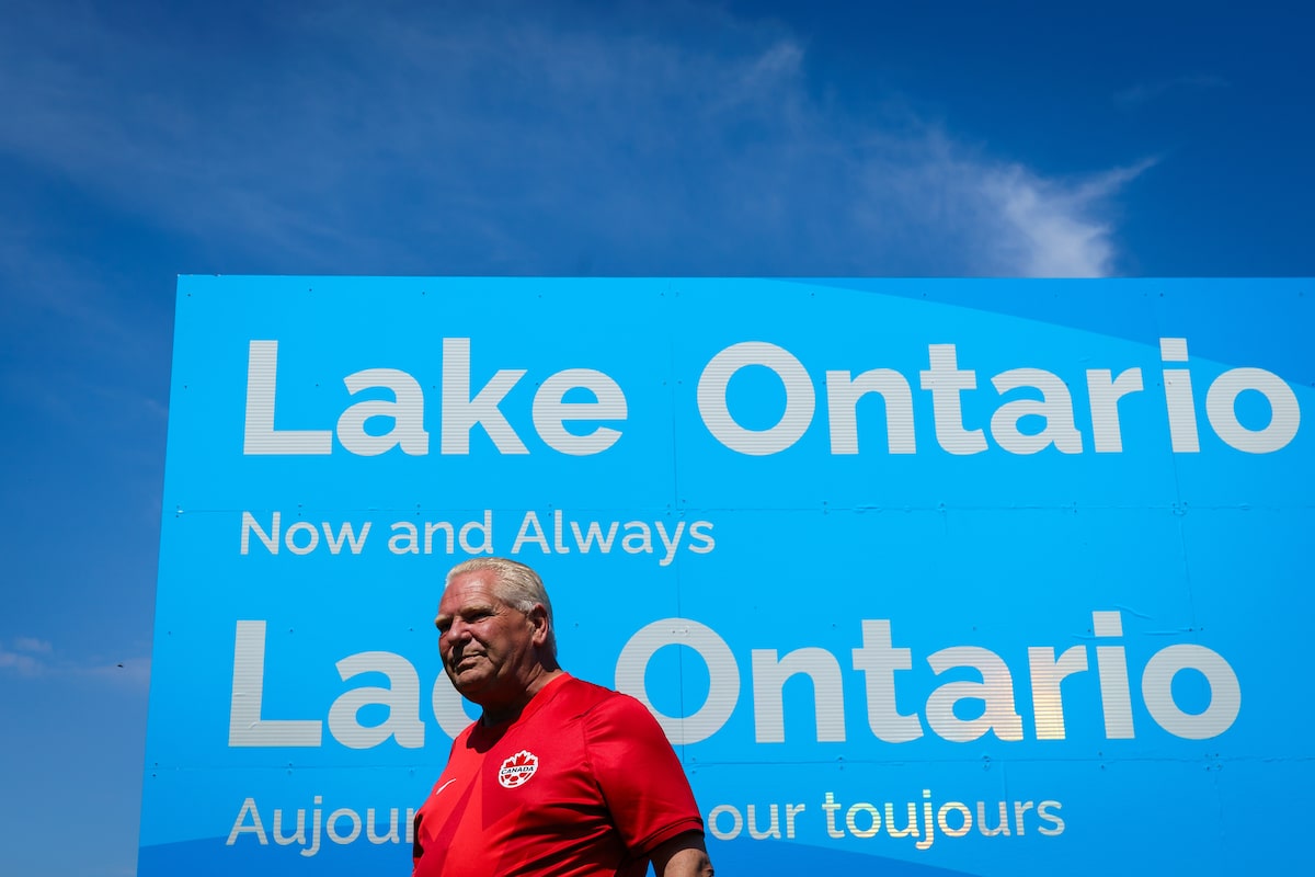 Ontario Premier Doug Ford unveils Lake Ontario sign amid ongoing U.S. renaming dispute.