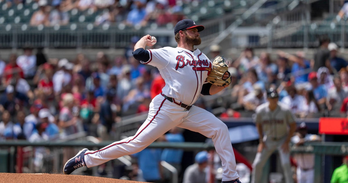 Diamondbacks Rout Braves 10-3 Behind Arenado's Two Homers Before Injury Exit