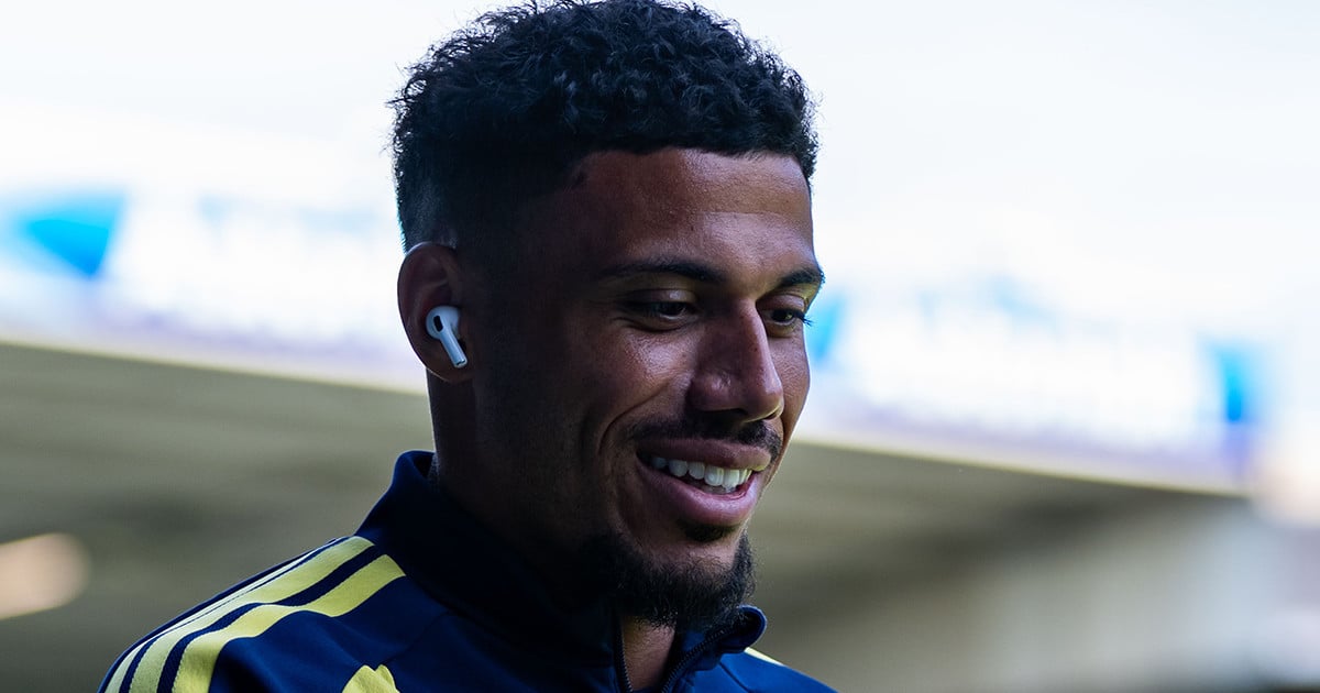 Leeds United Confirms Farke's First-Choice XI for Augsburg Clash, Trafford Debuts