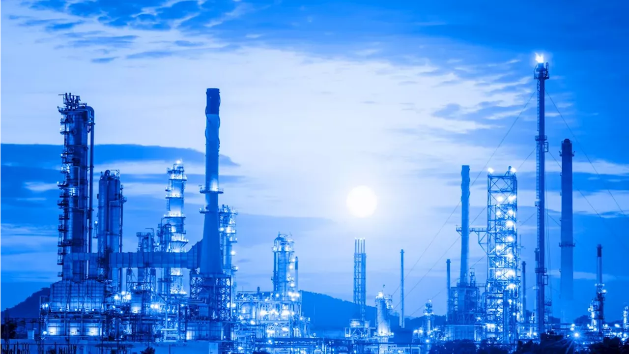 Shell Shops US Chemicals Portfolio With Bidders Signaling Interest in $8 Billion Deal