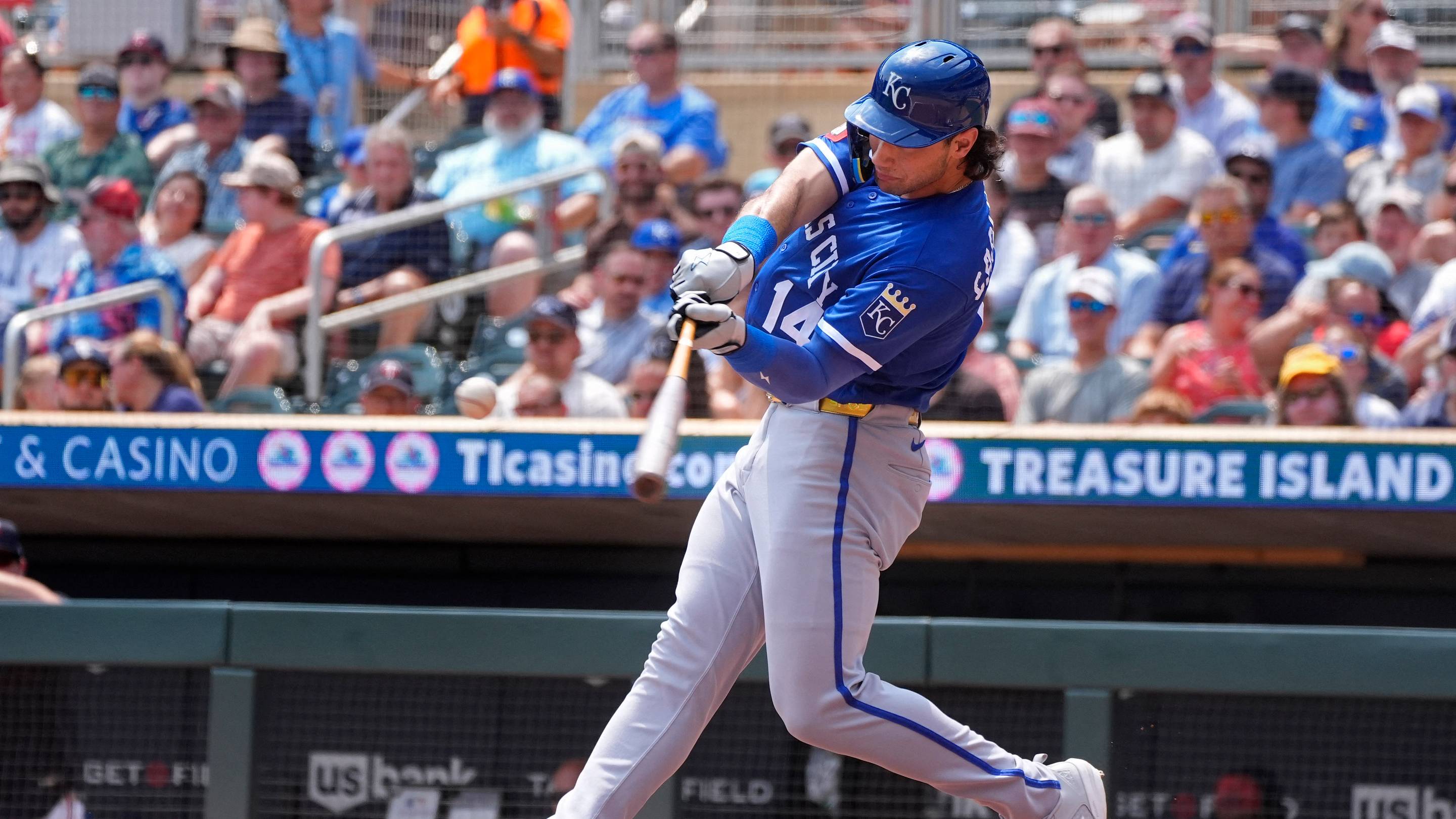 Kansas City Royals fall to Colorado Rockies 3-1 after Massey's costly error.