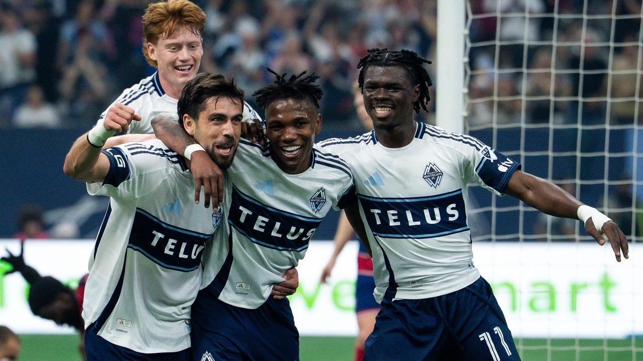 Brian White Scores Twice as Whitecaps Rout Dallas 5-0 to Lead Western Conference
