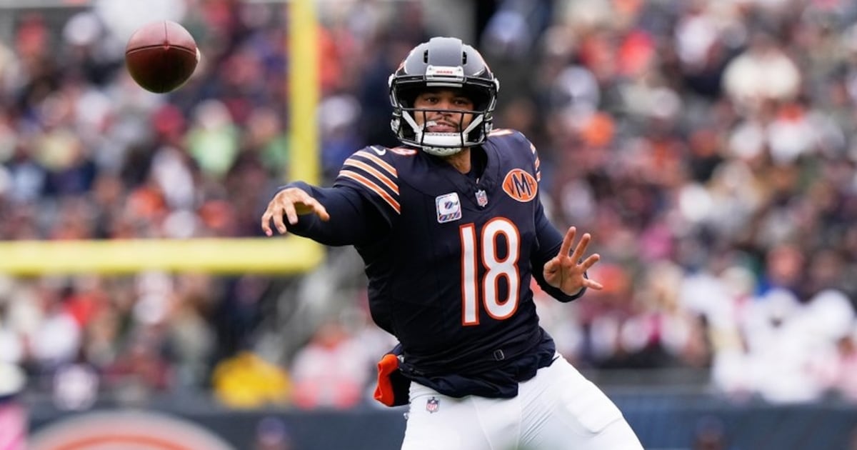 Chicago Bears Coach Ben Johnson Sets Audacious Goal: Highest-Scoring NFL Offense for 2026