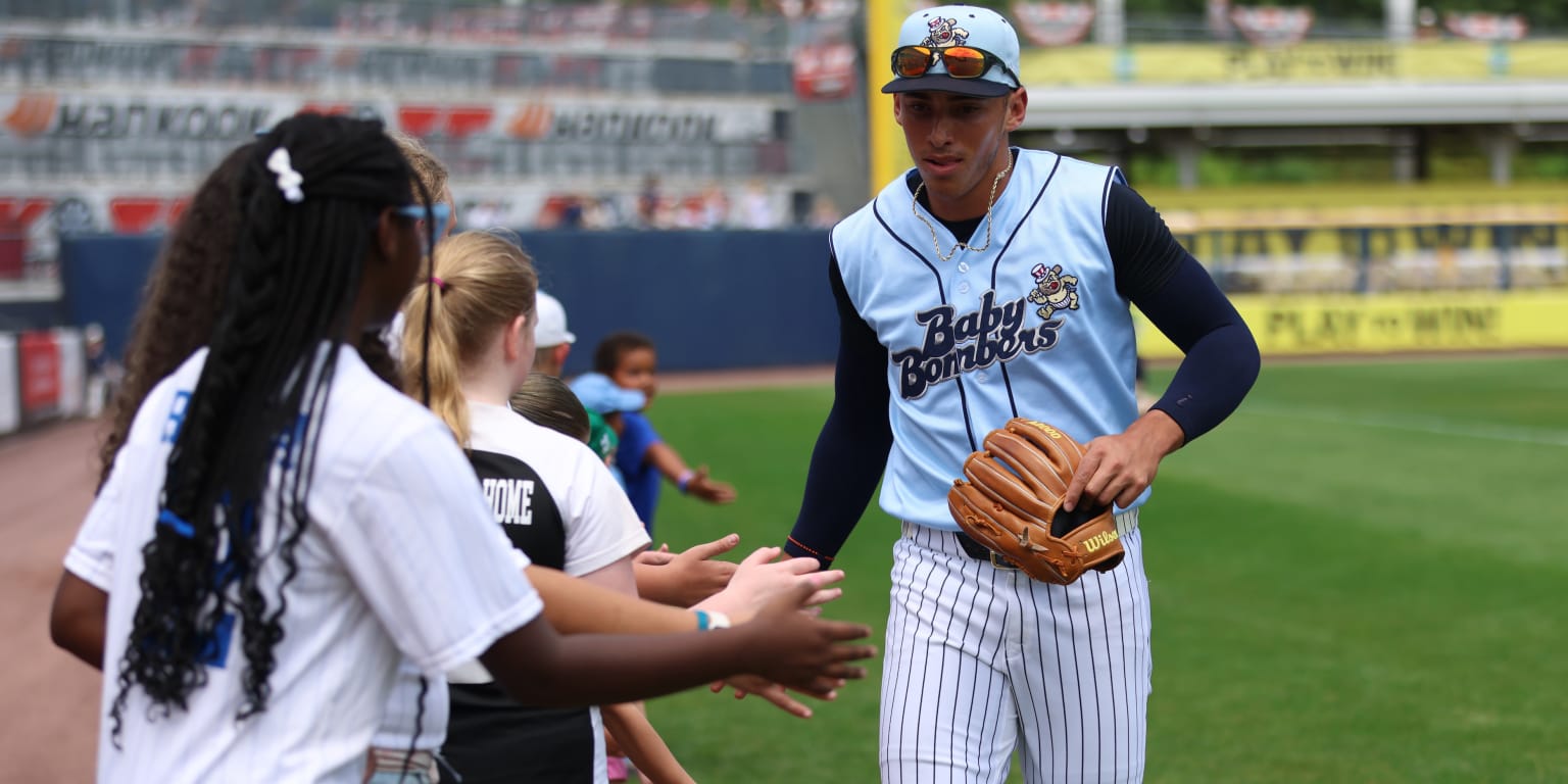 Yankees Promote Top Prospect George Lombard Jr. to MLB Roster for Shortstop Stability