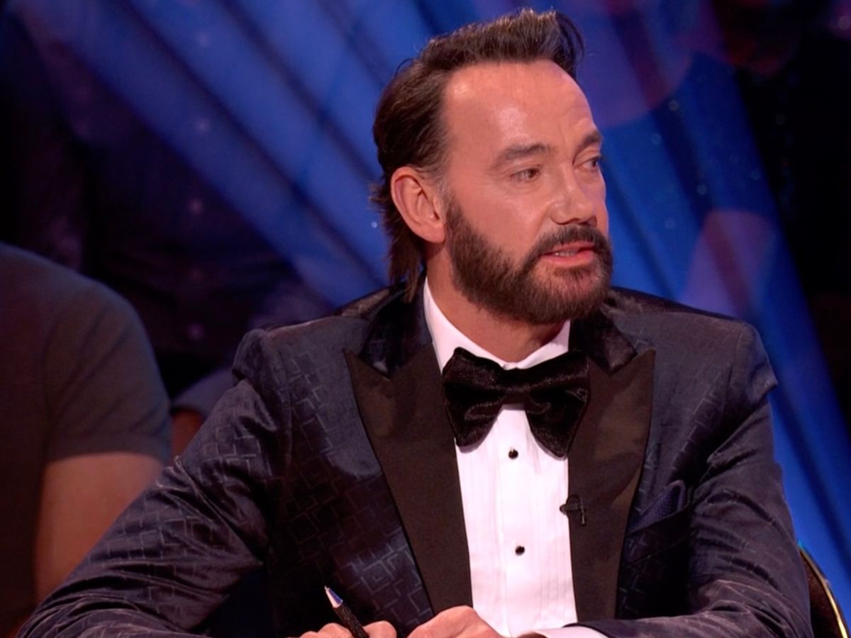 Craig Revel Horwood Recounts Stabbing, Robbery, and Hotel Fire During Past Travel Ordeals
