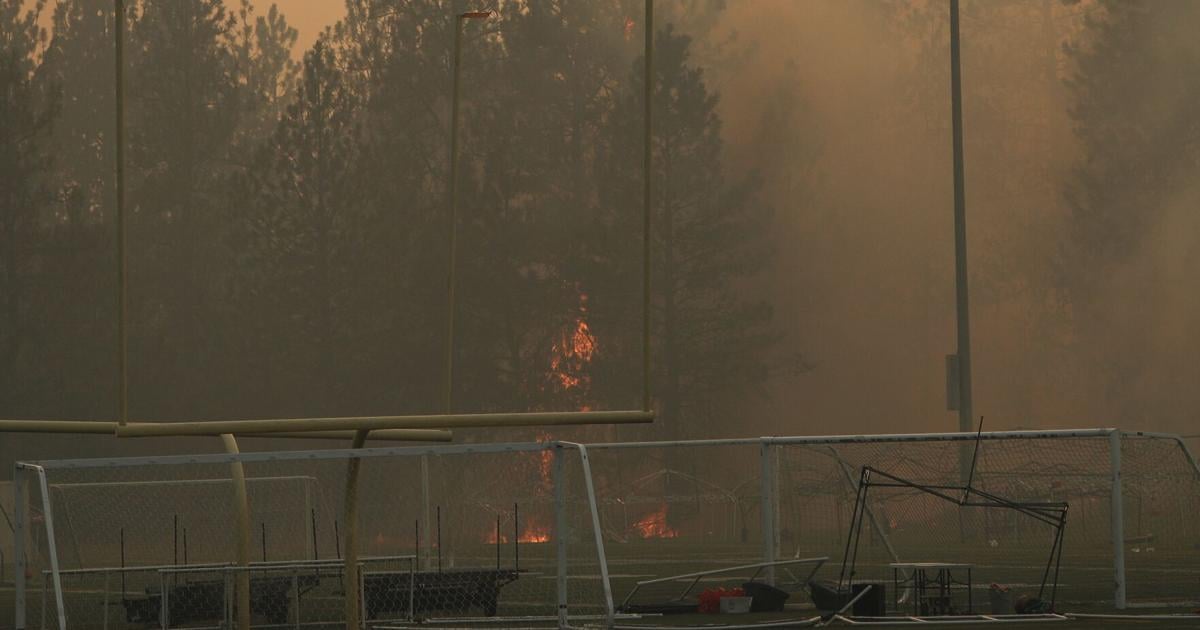 Eastern Washington Wildfires Force 60,000 Evacuations, Destroying 600 Structures in Spokane Area