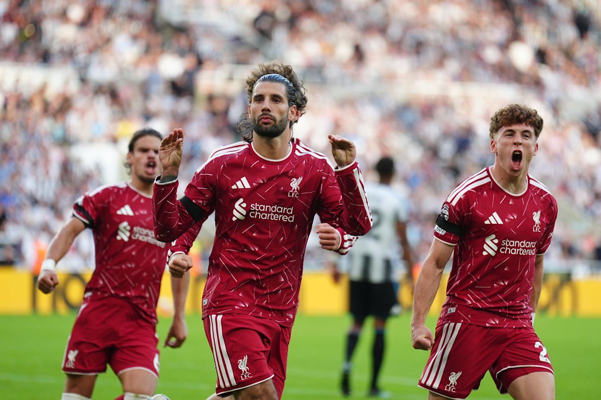 Szoboszlai Penalty Rescues Draw for Liverpool Against Newcastle at St James’ Park