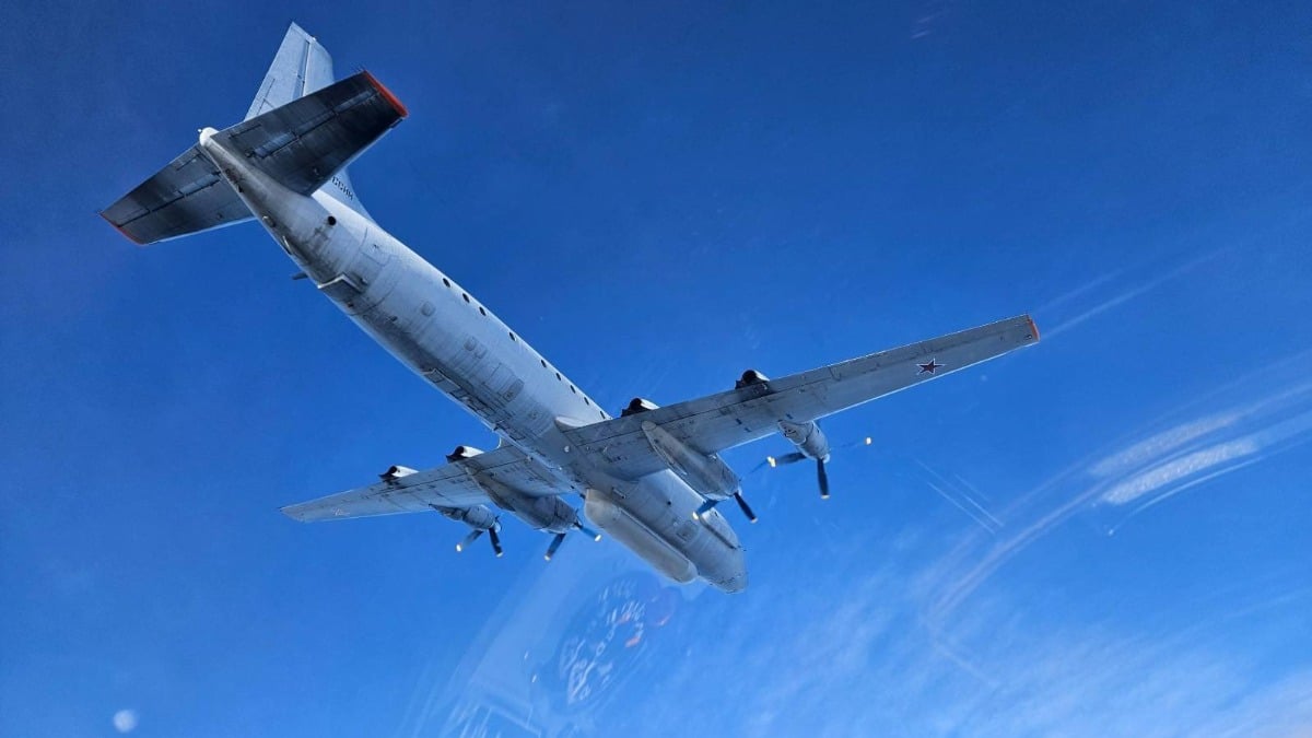 Polish fighter jets intercept a Russian reconnaissance aircraft over the Baltic coast.