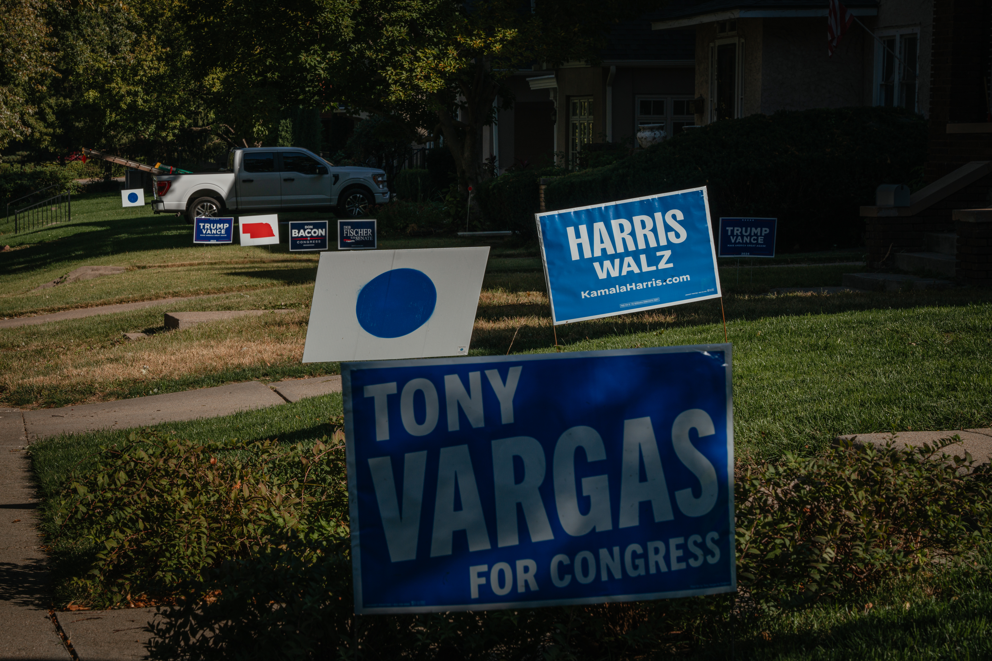 Nebraska Congressional Race Emerges as Key Battleground for Control of the House