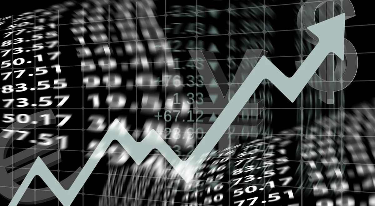 Buckle Shares Rise After Q2 Earnings Beat Expectations With $319.8 Million Revenue