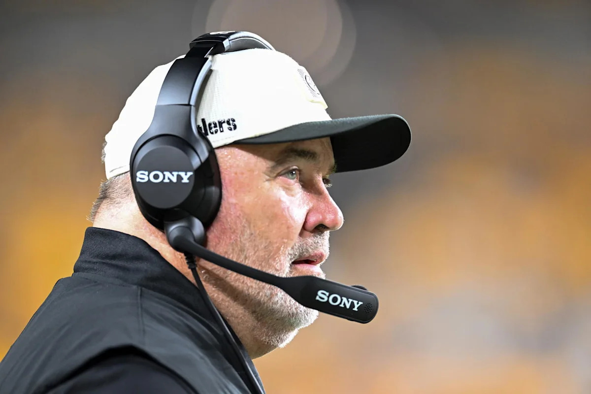 Steelers Prepare Historic Roster Move to Keep Four Quarterbacks for Season