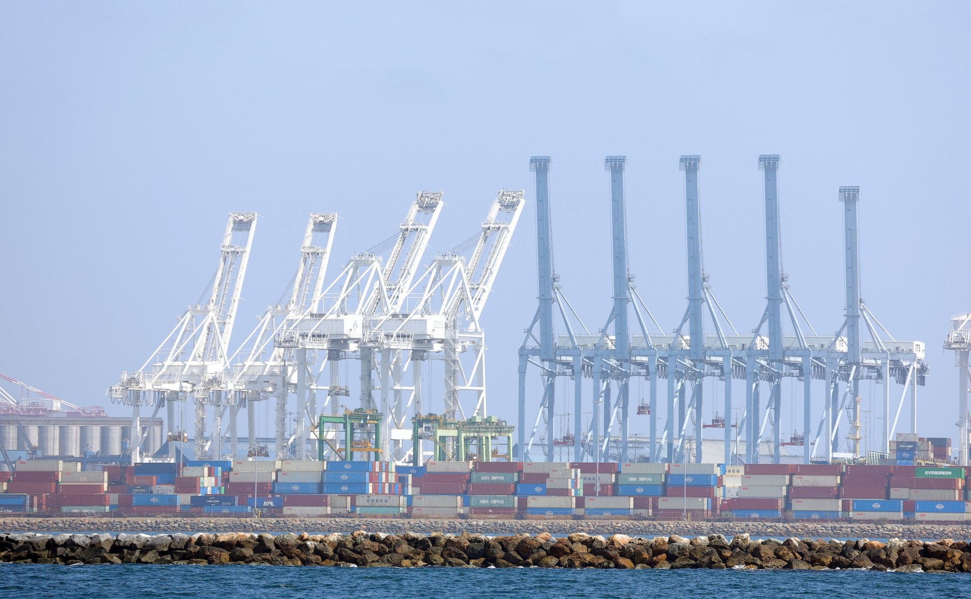 Trump Administration Imposes Global Tariffs on Drones to Boost Domestic Security