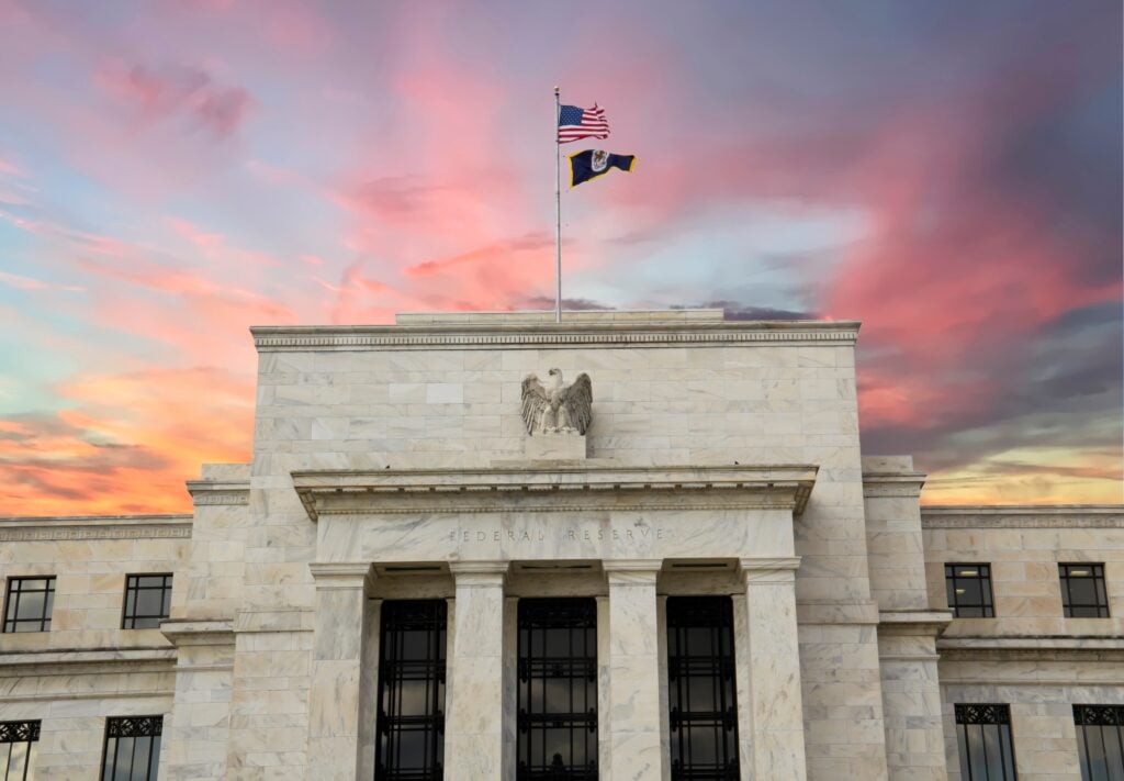 Federal Reserve Holds Rates, Williams Projects Gradual Inflation Ease Amid Persistent Price Pressures