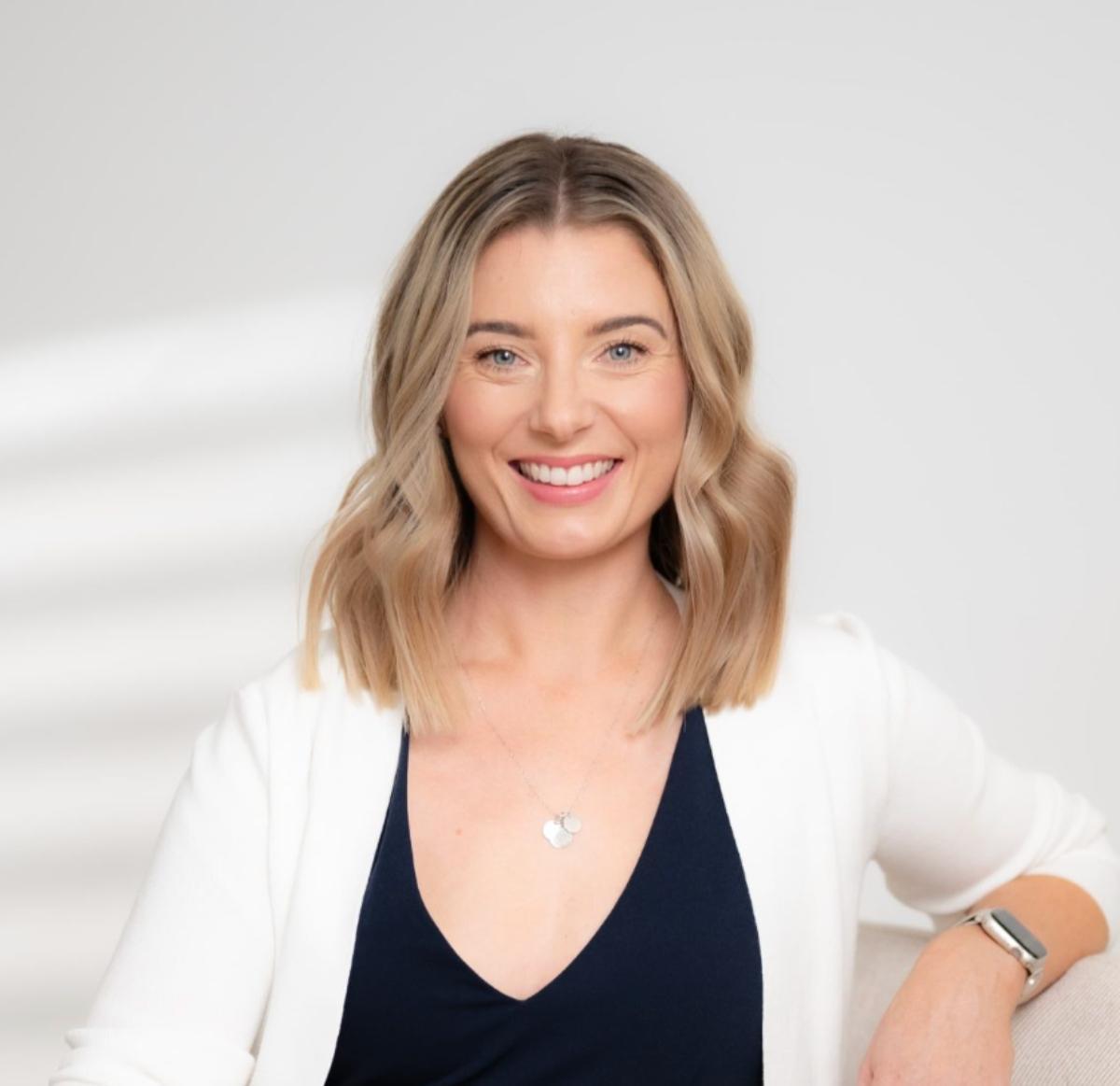 Expert Cecilia Oliver explains how summer affects female fertility and cystitis risk