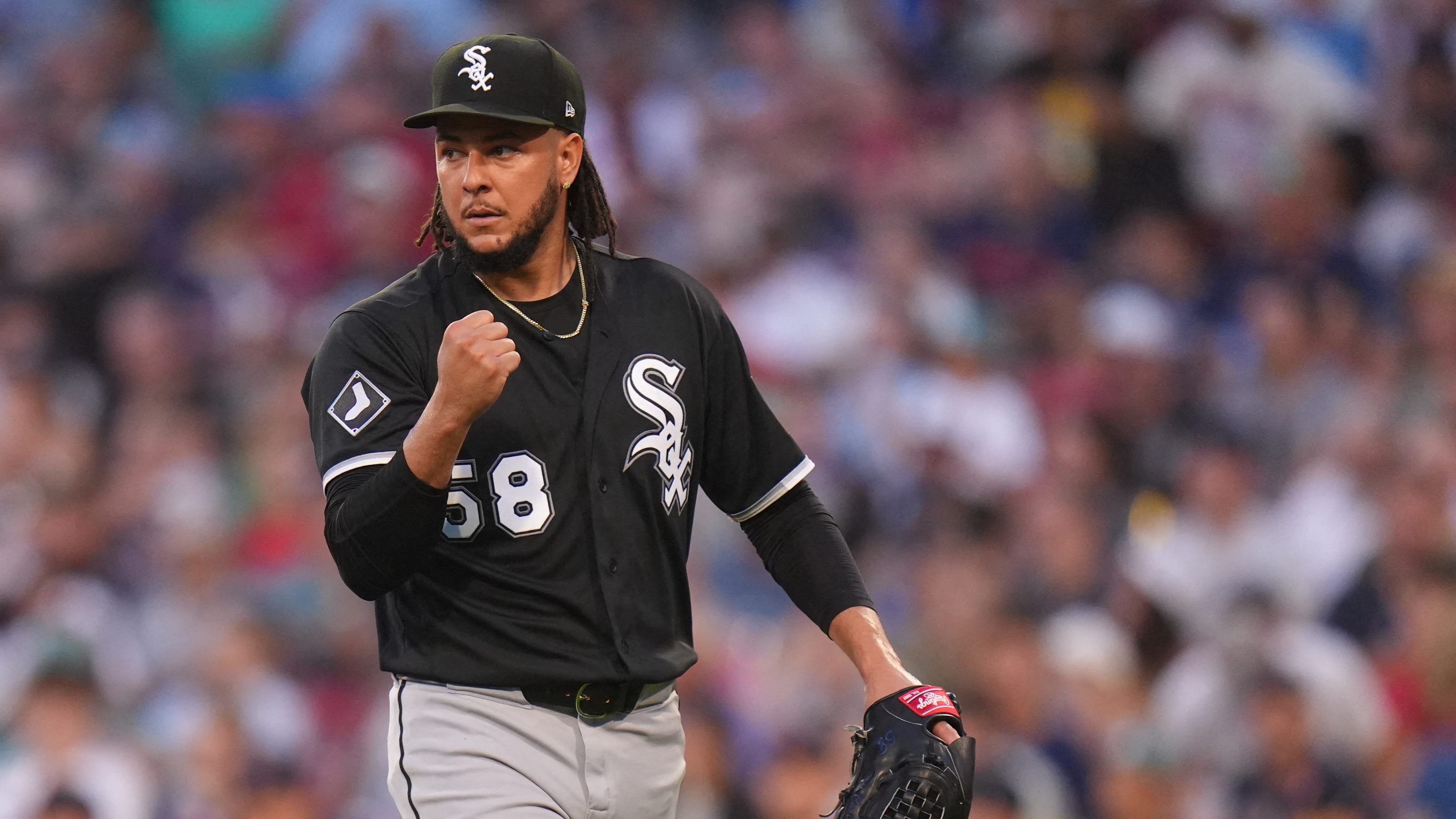 Cincinnati Reds Look to Continue Momentum Against NL Central Leading White Sox; Lowder Starts Second Game