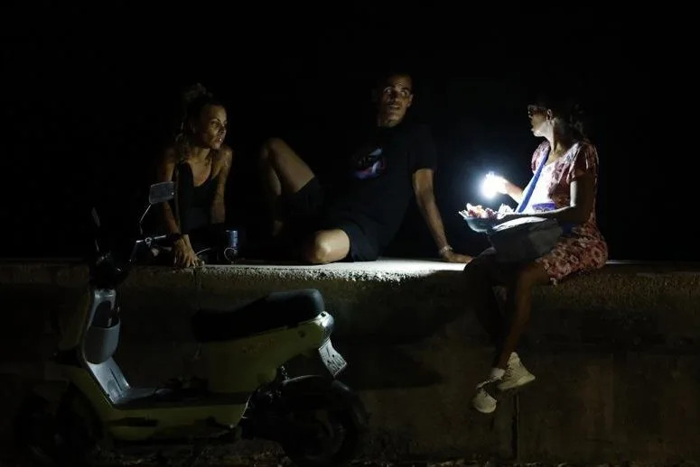 Cuba Experiences Nationwide Power Blackout Following Grid Collapse; Government Blames U.S. Embargo