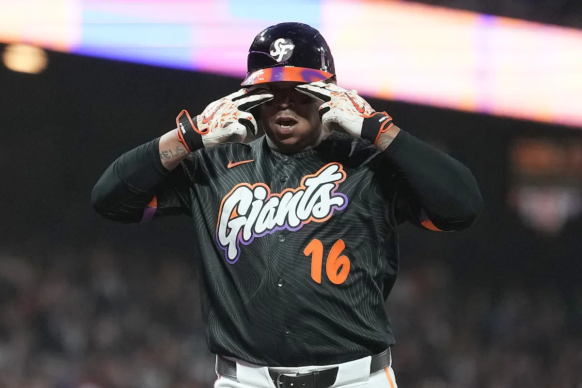 Rafael Devers hits historic home run into McCovey Cove as Giants defeat Reds