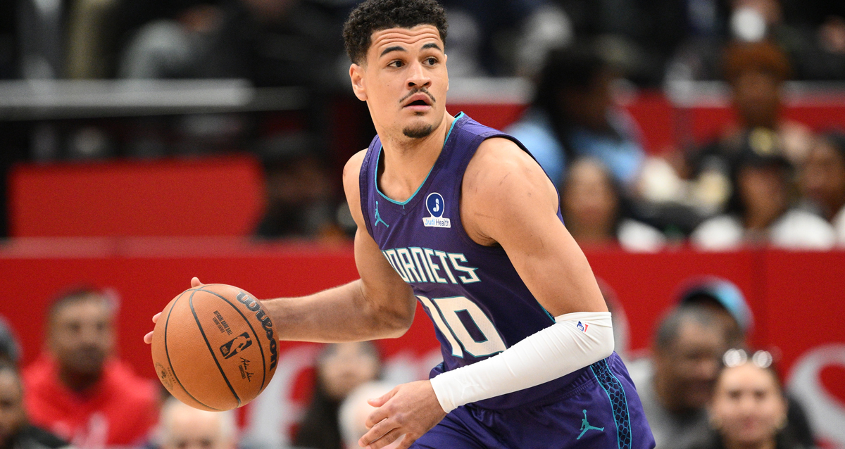 Timberwolves acquire Cody Williams from Jazz and clear cap space to sign Jonathan Kuminga.