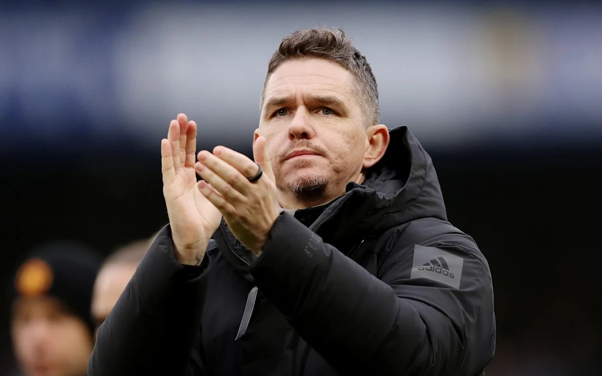 Manchester United Women confirm Marc Skinner's departure by mutual consent, aiming for a rebuild